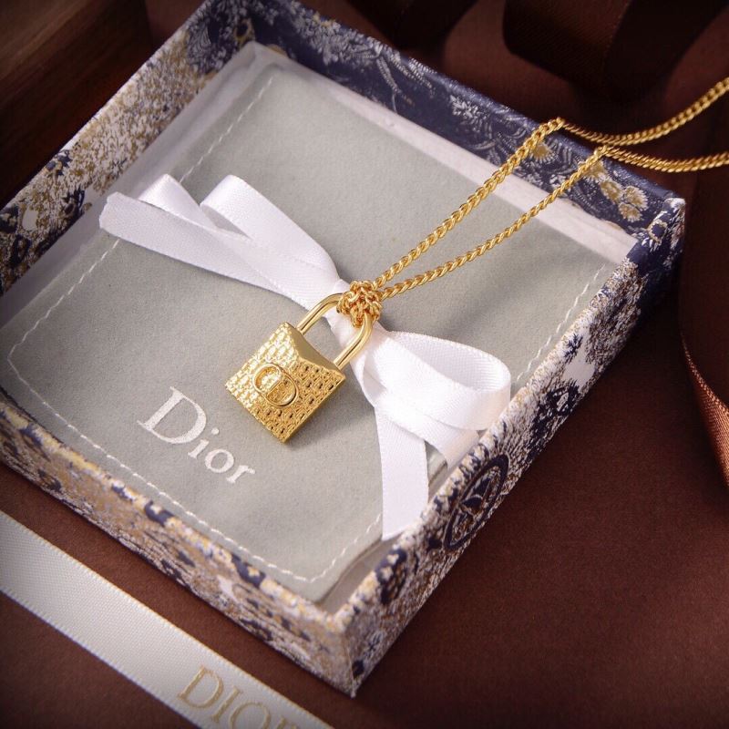 Christian Dior Necklaces